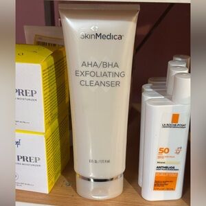 SkinMedica AHA/BHA Exfoliating Cleanser